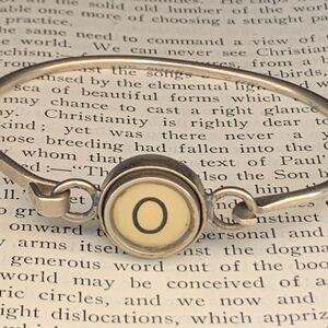 O typewriter key bracelet